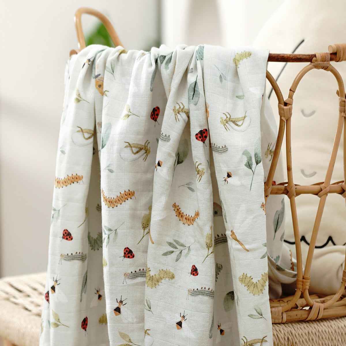 Newborn Bamboo Cotton Gauze Baby Blanket – Soft Muslin Wrap (120×110cm)