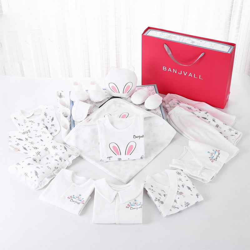 Newborn Essentials Gift Box – Complete Baby Layette Set