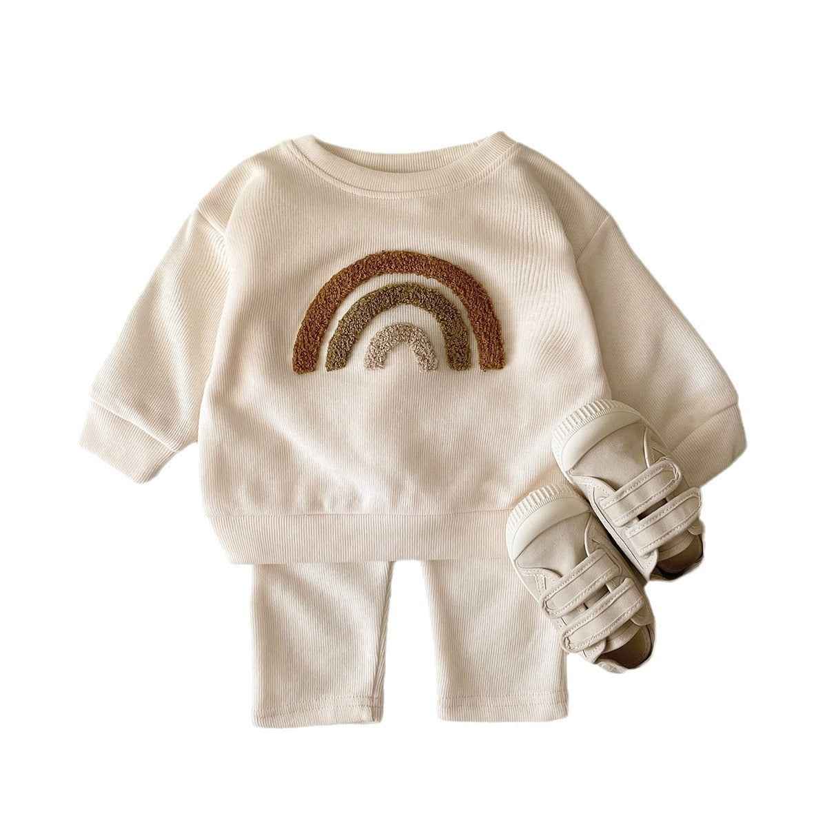 Embroidered Baby Lounge Set – “Hey Cutie” & Rainbow 2-Piece Outfit