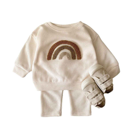 Embroidered Baby Lounge Set – “Hey Cutie” & Rainbow 2-Piece Outfit